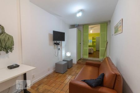 Sala de apartamento para alugar com 1 quarto, 40m² em Copacabana, Rio de Janeiro