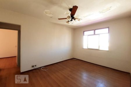 Sala de apartamento à venda com 2 quartos, 60m² em Todos Os Santos, Rio de Janeiro