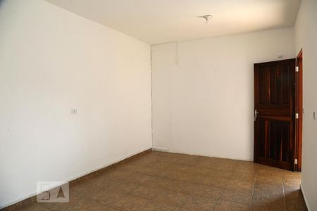 Quarto 1 de casa para alugar com 2 quartos, 90m² em Parque Arariba, São Paulo