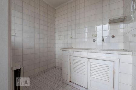 Cozinha de kitnet/studio para alugar com 1 quarto, 39m² em Sumarezinho, São Paulo