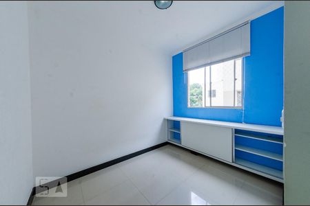 Quarto 1 de apartamento para alugar com 2 quartos, 55m² em Salgado Filho, Belo Horizonte