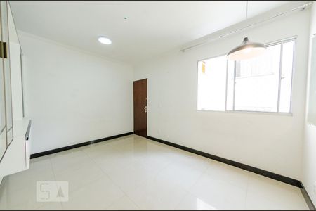 Sala de apartamento para alugar com 2 quartos, 55m² em Salgado Filho, Belo Horizonte