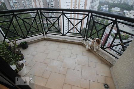 Varanda de apartamento à venda com 3 quartos, 130m² em Vila Andrade, São Paulo