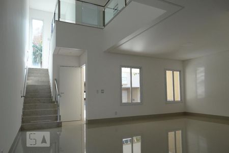 Sala de casa de condomínio para alugar com 4 quartos, 205m² em Jardim Mariliza, Goiânia