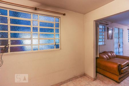 Sala de Estar de casa à venda com 3 quartos, 190m² em Cidade São Francisco, São Paulo