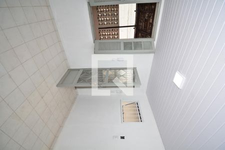 Sala/Quarto de kitnet/studio para alugar com 1 quarto, 25m² em Oswaldo Cruz, Rio de Janeiro