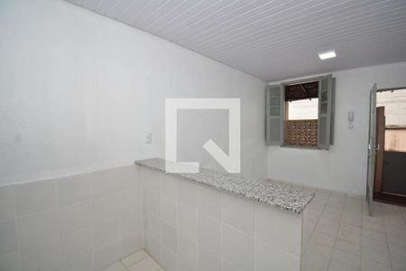 Cozinha de kitnet/studio para alugar com 1 quarto, 25m² em Oswaldo Cruz, Rio de Janeiro