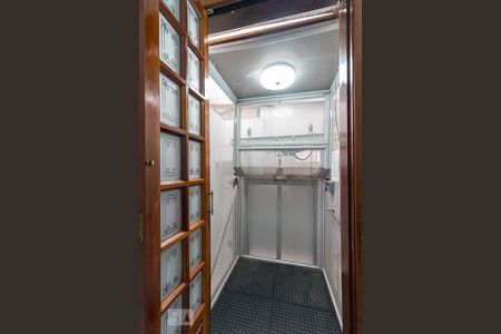 Elevador de casa à venda com 2 quartos, 178m² em Macedo, Guarulhos