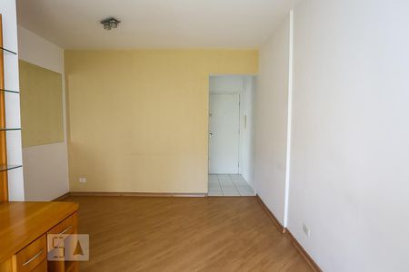 Sala 1 de apartamento para alugar com 2 quartos, 60m² em Vila Andrade, São Paulo