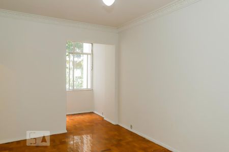 Sala de apartamento para alugar com 3 quartos, 96m² em Copacabana, Rio de Janeiro