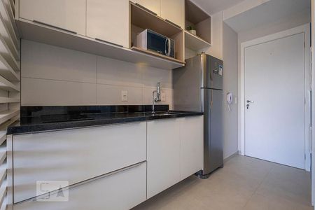 Cozinha de kitnet/studio para alugar com 1 quarto, 25m² em Sumarezinho, São Paulo