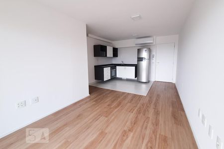 Sala de apartamento para alugar com 2 quartos, 69m² em Várzea da Barra Funda, São Paulo