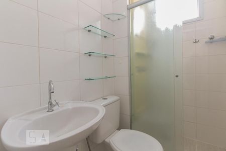 Banheiro  de apartamento para alugar com 2 quartos, 50m² em Belém , São Paulo