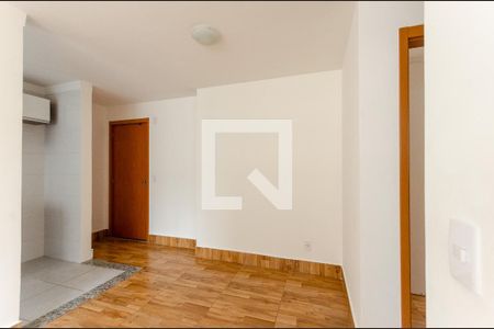 Sala de apartamento para alugar com 2 quartos, 42m² em Jardim Iris, São Paulo