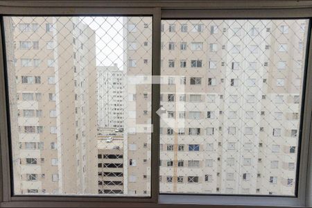 Vista da sala de apartamento para alugar com 2 quartos, 42m² em Jardim Iris, São Paulo