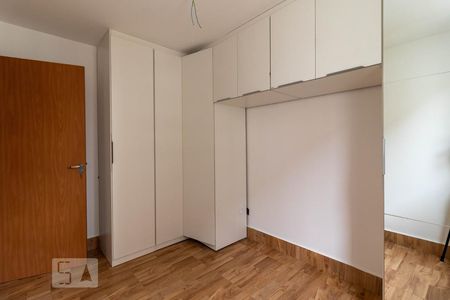 Quarto 1 de apartamento para alugar com 2 quartos, 42m² em Jardim Iris, São Paulo