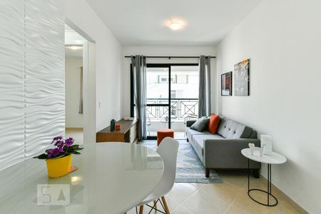 Sala de apartamento para alugar com 1 quarto, 40m² em Higienópolis, São Paulo