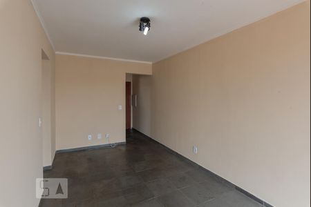 Sala de apartamento para alugar com 1 quarto, 50m² em Vila Lemos, Campinas