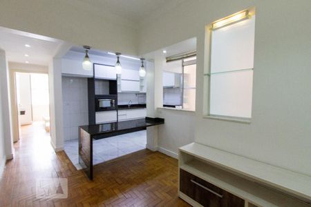 Apartamento à venda com 69m², 2 quartos e sem vagaSala