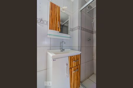 Banheiro - pia de kitnet/studio à venda com 1 quarto, 29m² em Centro Histórico, Porto Alegre