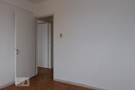 Quarto 2 de apartamento para alugar com 2 quartos, 47m² em Sumarezinho, São Paulo