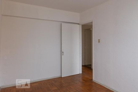 Quarto 1 de apartamento para alugar com 2 quartos, 47m² em Sumarezinho, São Paulo