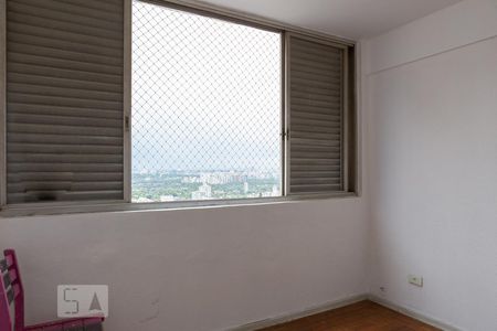 Quarto 2 de apartamento para alugar com 2 quartos, 47m² em Sumarezinho, São Paulo