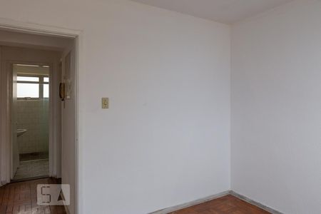 Quarto 2 de apartamento para alugar com 2 quartos, 47m² em Sumarezinho, São Paulo