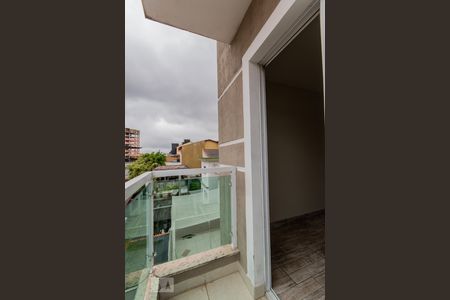 Sacada Quarto 1 de apartamento à venda com 2 quartos, 100m² em Parque Erasmo Assunção, Santo André