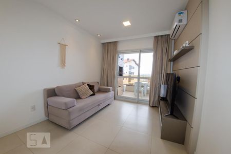 Sala de apartamento para alugar com 1 quarto, 55m² em Ingleses Sul, Florianópolis
