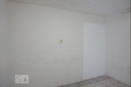 Quarto de casa para alugar com 1 quarto, 40m² em Jardim Santa Maria, São Paulo