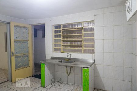 Sala/Cozinha de casa para alugar com 1 quarto, 40m² em Jardim Santa Maria, São Paulo