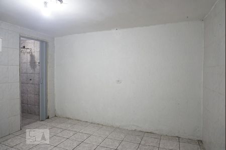 Sala/Cozinha de casa para alugar com 1 quarto, 40m² em Jardim Santa Maria, São Paulo