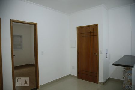 Sala de casa de condomínio para alugar com 2 quartos, 65m² em Vila Alpina, São Paulo