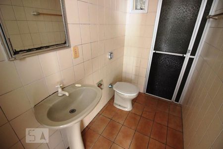 Banheiro de apartamento para alugar com 3 quartos, 85m² em Córrego Grande, Florianópolis