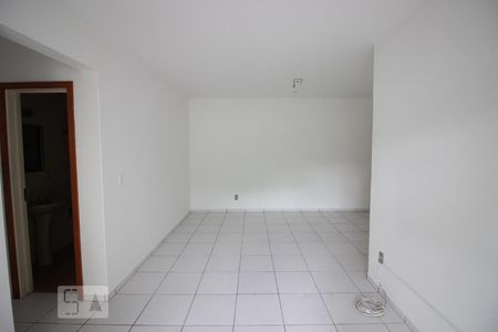 Sala de apartamento para alugar com 3 quartos, 85m² em Córrego Grande, Florianópolis