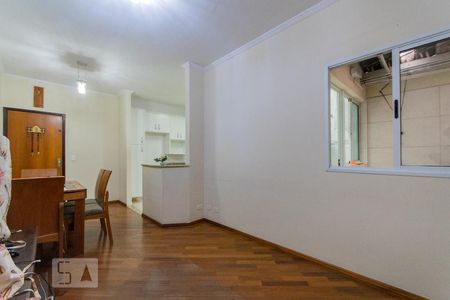 Sala de apartamento para alugar com 2 quartos, 65m² em Santa Terezinha, Santo André