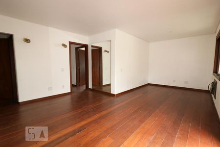 Sala 1 de apartamento à venda com 4 quartos, 200m² em Mont Serrat, Porto Alegre