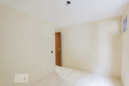 Quarto 1 de apartamento para alugar com 2 quartos, 48m² em Jacarepaguá, Rio de Janeiro