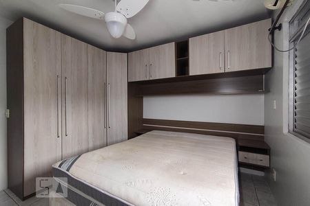 Quarto 1 de casa de condomínio para alugar com 2 quartos, 70m² em Rio Branco, Canoas