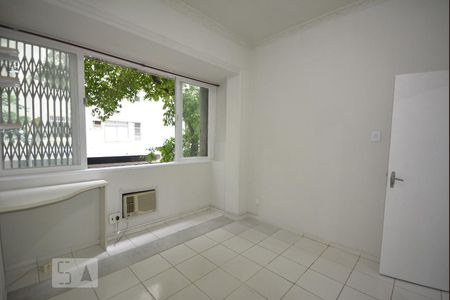 Quarto de apartamento para alugar com 1 quarto, 42m² em Botafogo, Rio de Janeiro