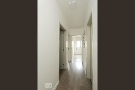 CORREDOR de apartamento à venda com 3 quartos, 98m² em Floresta, Porto Alegre
