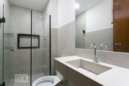 Banheiro de apartamento para alugar com 1 quarto, 36m² em Vila Mariana, São Paulo