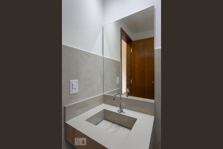 Banheiro de apartamento para alugar com 1 quarto, 36m² em Vila Mariana, São Paulo