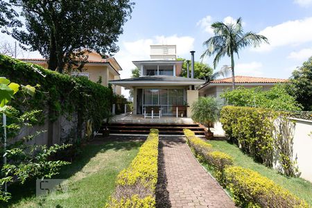 Quintal de casa à venda com 4 quartos, 520m² em Sumaré, São Paulo