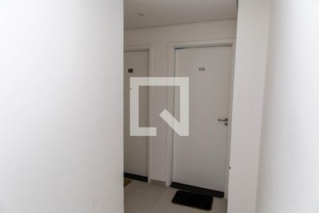 Apartamento à venda com 56m², 2 quartos e 1 vaga Apartamento à venda com 56m², 2 quartos e 1 vagaHall de entrada