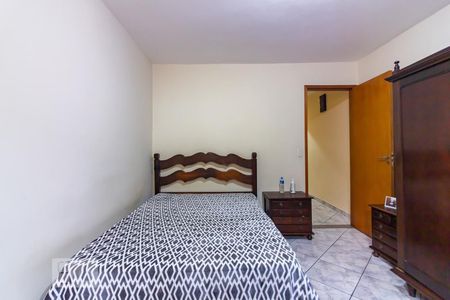 Suíte de casa à venda com 5 quartos, 198m² em Cidade das Flores, Osasco