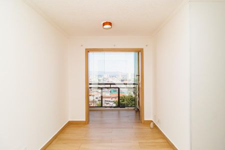 Sala de apartamento para alugar com 3 quartos, 58m² em Parque Edu Chaves, São Paulo