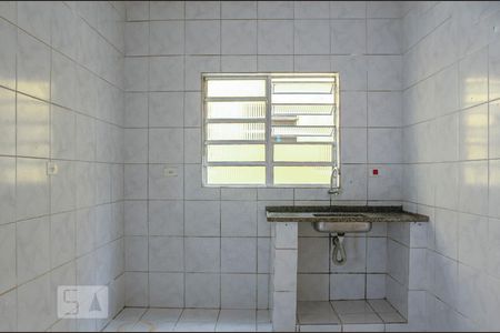 Cozinha de casa para alugar com 2 quartos, 60m² em Vila Guaca, São Paulo