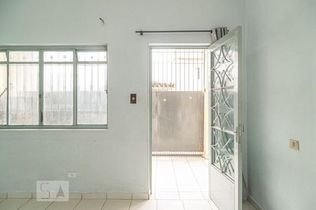 Sala de casa para alugar com 3 quartos, 323m² em Vila Nhocune, São Paulo